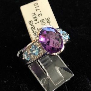 Amethyst blue topaz and 8 diamonds .09 ct ring